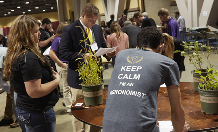 Participants in the 2014 Crops Competition