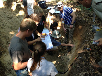 Team USA in Hungarian soil pit during competition